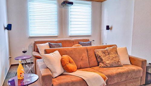 Early Year Deal - 150 qm Fachwerkhaus mit Heimkino & Privat-Sauna & Pool - Foto 5