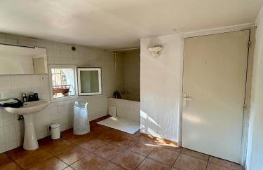 Large duplex with garden in historic house - Foto 21