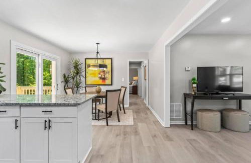 Spacious Mableton Home-Deck/Yard - Foto 4