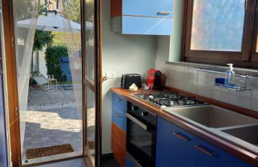 Arona - Lake Maggiore Entire Home - parking - Foto 5