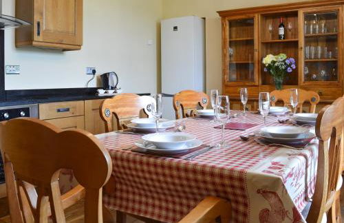 Bings Farm House - Photo 6