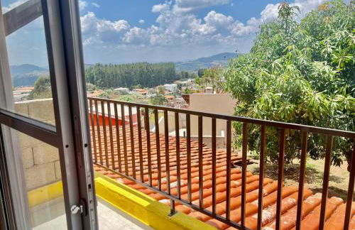 Chácara Aconchego da Serra com Piscina - Foto 56