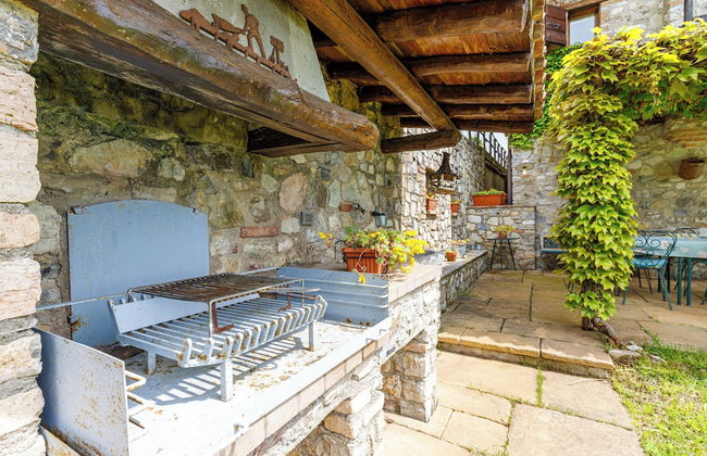 Villa Formaga- Relax and View Lake - Photo 23