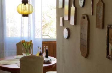 Ami-go/ Blizu zračne luke Zagreb - Foto 4