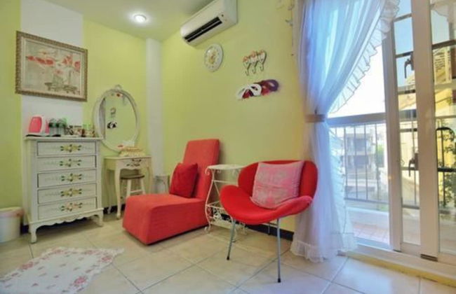 White Cotton Candy B&B - Photo 27