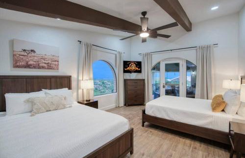 Mountain Vista - 5BR Home with Mountain Views - Foto 13