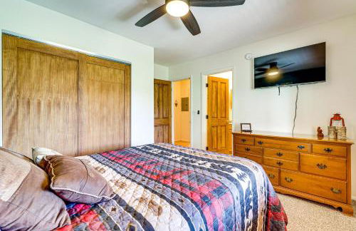 Peaceful Nutrioso Cabin Retreat with Mountain Views! - Foto 12