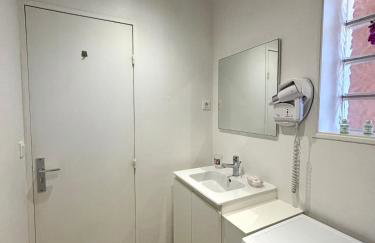 Grand studio climatisé, piscine, plage 5mn, parking gratuit - Foto 14