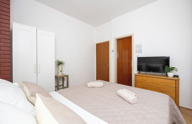 Double bed Room With Private Bathroom and Balcony - Foto 2