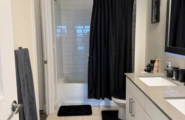 Edgewater Luxe 1BR - Foto 2