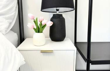 5 bedroom detached house sleeps 13 spacious Parking 5 mins driving to Bicester Village - Foto 42