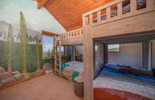 Moose Rock Reserve - LUX, Hot tub, Sauna, Views - Photo 24