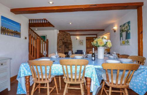 1 Eastdon Cottages - Photo 11