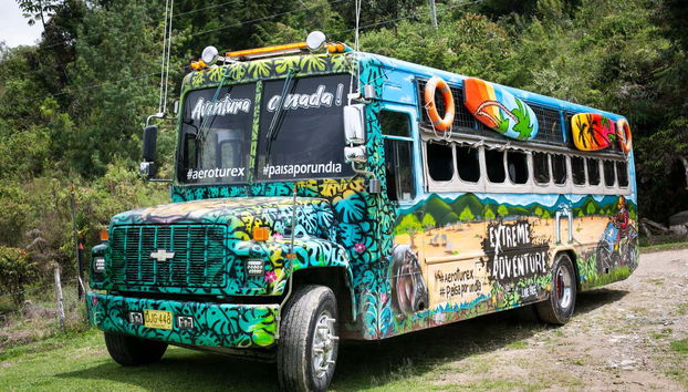 Nous voyagerons à bord d'un véhicule typique appelé chiva.