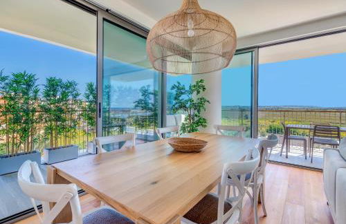 Bayline - Beachfront Bliss & Spa by Bedzy - Foto 14