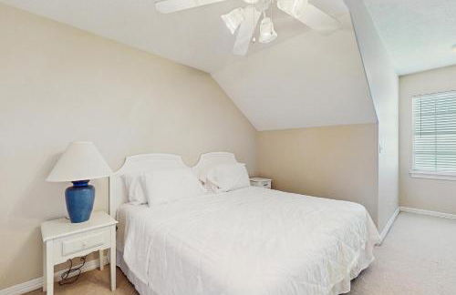 Breeze Getaway - Photo 17