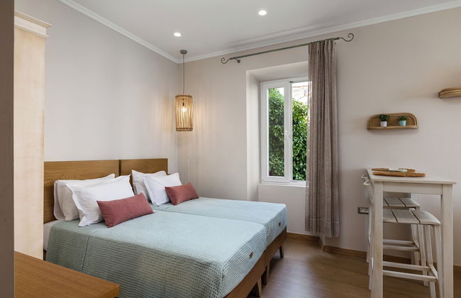 Fotiadis Family Luxury Suites by Konnect - Foto 8