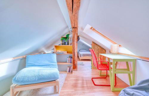 Confort et Nature, Duplex Idéal à Jouy-en-Josas, Parking gratuit, 25 mn orly, 10 mn Versailles - Foto 7