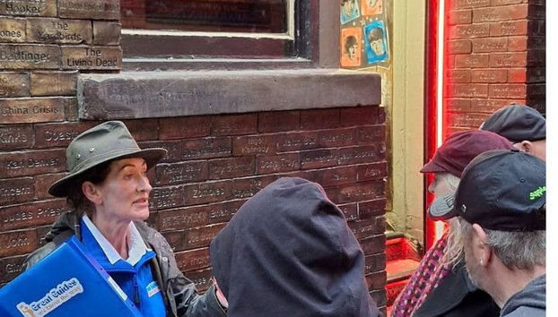 Private Early Bird Tour Liverpool City Intro & Beatles Highlights - Photo 2