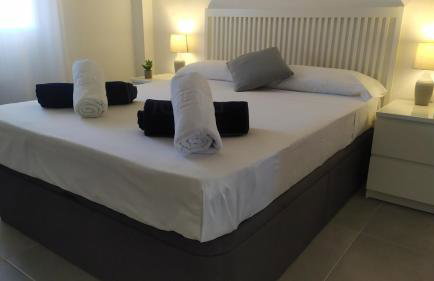 Premium apartment in La Manga Club with pool, terraces and hotel-style details - Photo 6