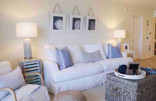 Your Happy Place ON THE BEACH! - Foto 26