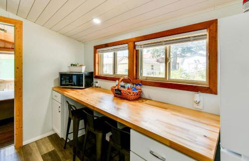 Steps to Houghton Lake Cabin with Fire Pit! - Foto 7