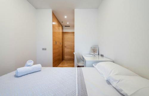 Plaza Europa Fira Gran Via - Photo 17