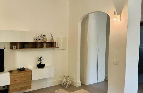 Gloria House - Photo 8