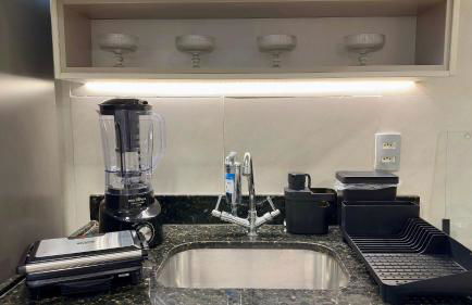 1209 Studio with Panoramic Sea View - Photo 44