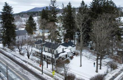 Book Village Inn - Hemingway Room King Bed - Foto 13