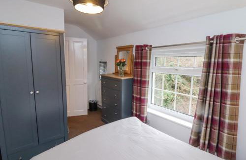 Riverbank View - Foto 13