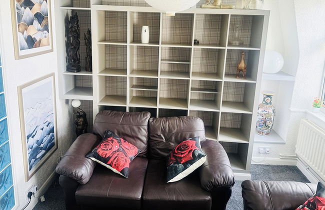 3bed Apartment Sleeps 6 - Free Parking, Wifi - Foto 8