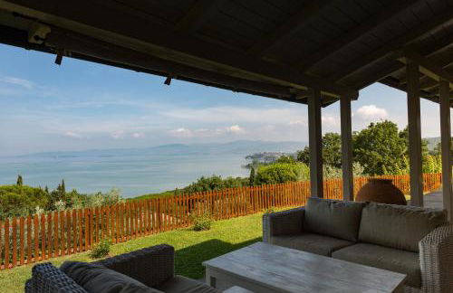 Holiday Home in Magione With Lake View & Pool - Foto 17