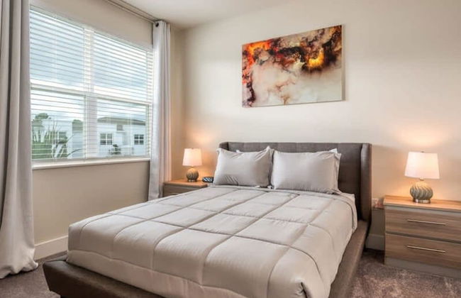 Spacious New Modern Retreat - Foto 37