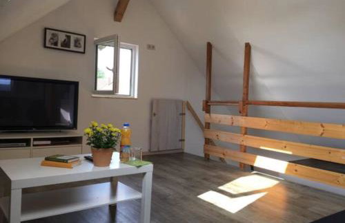 Modernes 65qm Dachstudio im alten Bauernhaus - perfekt für Wandern Bikes Feiern - Foto 2