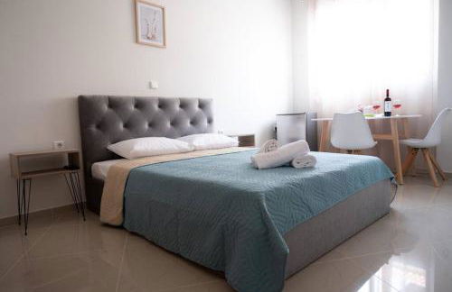 Anesis Airport rooms 102 - Foto 1