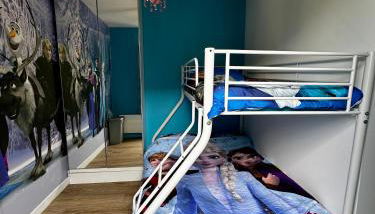 Maison décoration Disney à 10 min du Parc - Foto 5