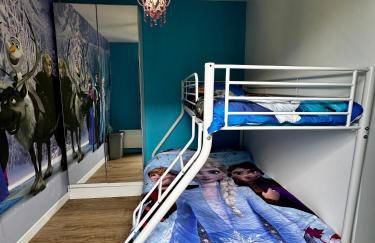 Maison décoration Disney à 10 min du Parc - Foto 5