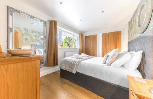 Riverside Cottage 6 guests 4 adults max hot tub - Foto 41