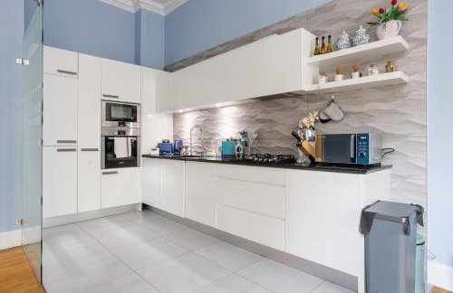 Sophisticated Maisonette in Prestigious Hyde Park - Foto 11