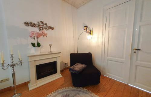 DEUTSCHE VILLA - DELUXE APARTMENT mit Sauna und großem Garten - Foto 16