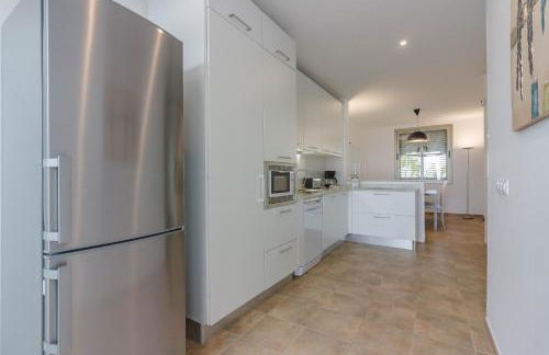 Villa Isabella, Luxury Villa with Heated Pool Ocean View in Adeje, Tenerife - Foto 46