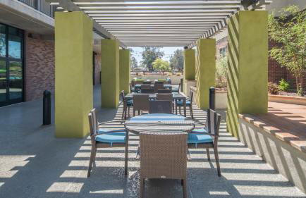 Extensive 2BD - ASU - Sloan Pk - WD - Parking - Sleeps 8 - Foto 13