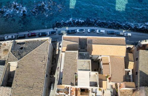 -CASA SANTINI- Charming 3 Bedrooms House in Ortigia by Cala Rossa - Photo 43