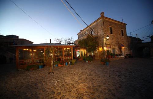 Pyrgos Houses and Restaurant - Foto 4