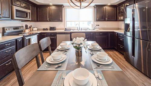 Glamorous Renovated Modern Home - Foto 4