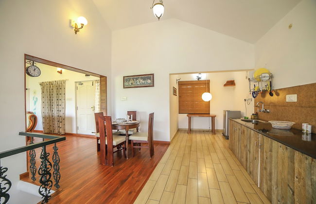 Samrakshitha Suits - Foto 24