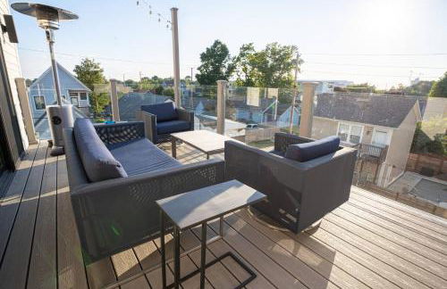 3 bed 3 bath Modern Luxury Home with Hot Tub and Rooftop Patio - Foto 4