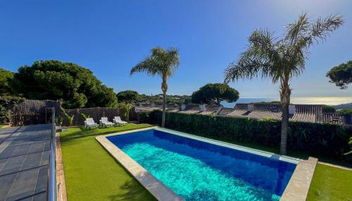 Stylish villa with saltwater pool - Foto 2