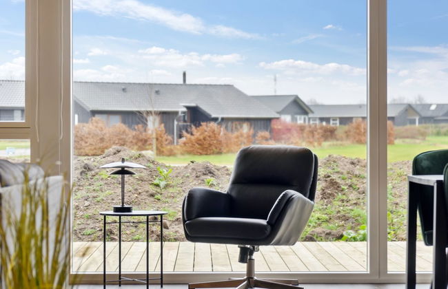 "Harrieth" - 300m from the sea - Foto 20